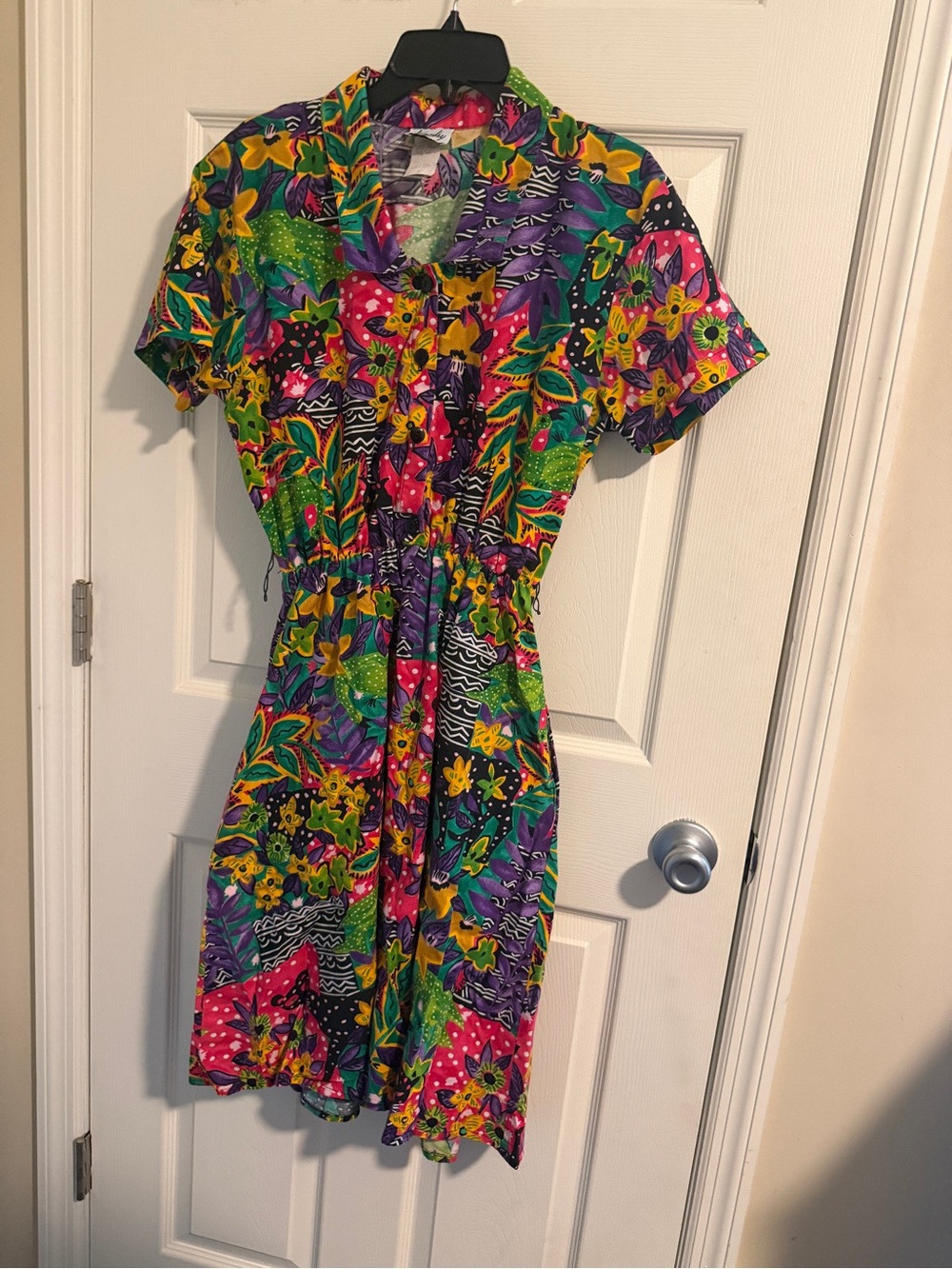 Vibrant Floral Midi Dress in Multicolor
